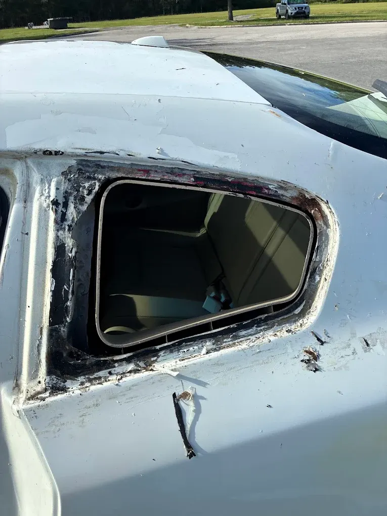 Quarter glass replacement
