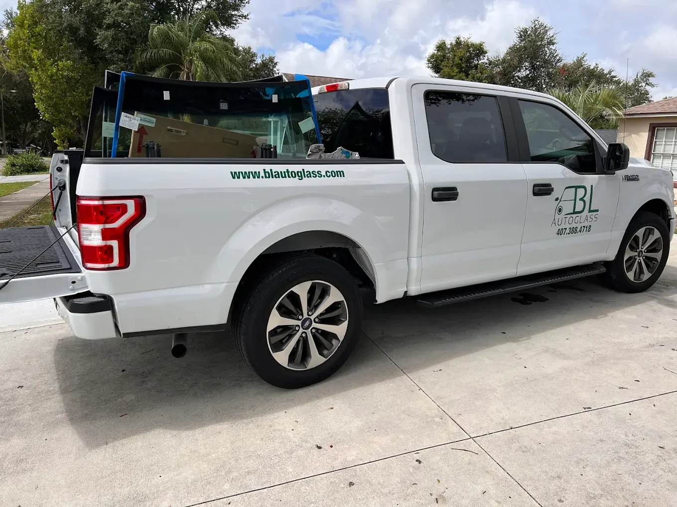 BL Auto Glass mobile service truck
